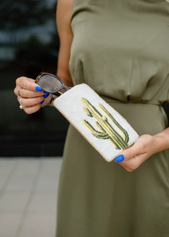 EY232 - Cactus Eyeglass Case