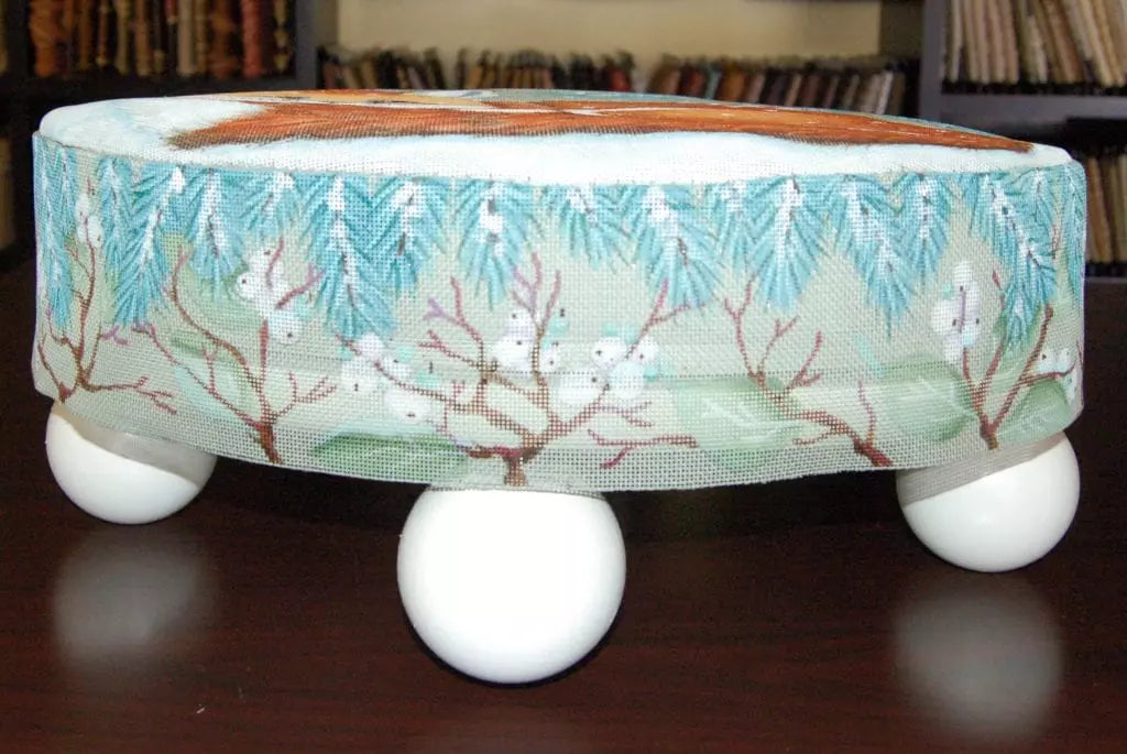 ED-17145 - Snowy Red Fox Footstool