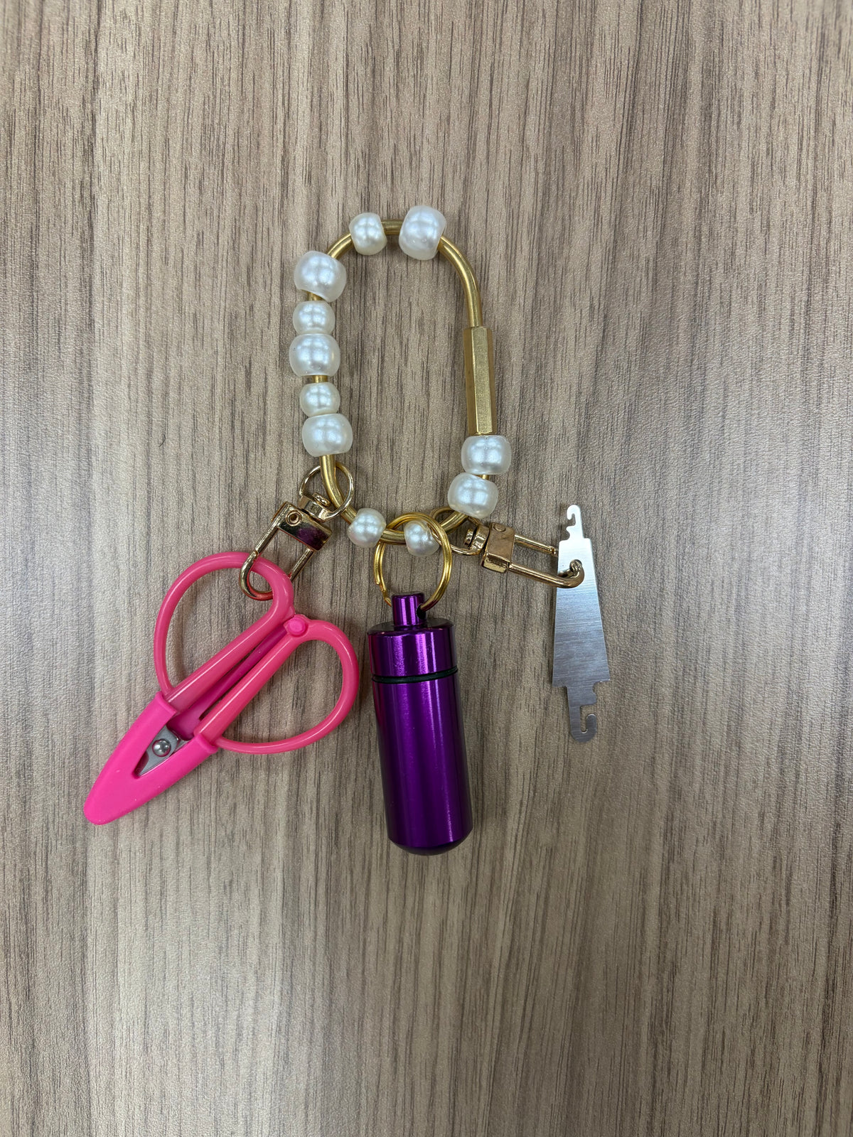 Charming Beads Carabiner with Tools