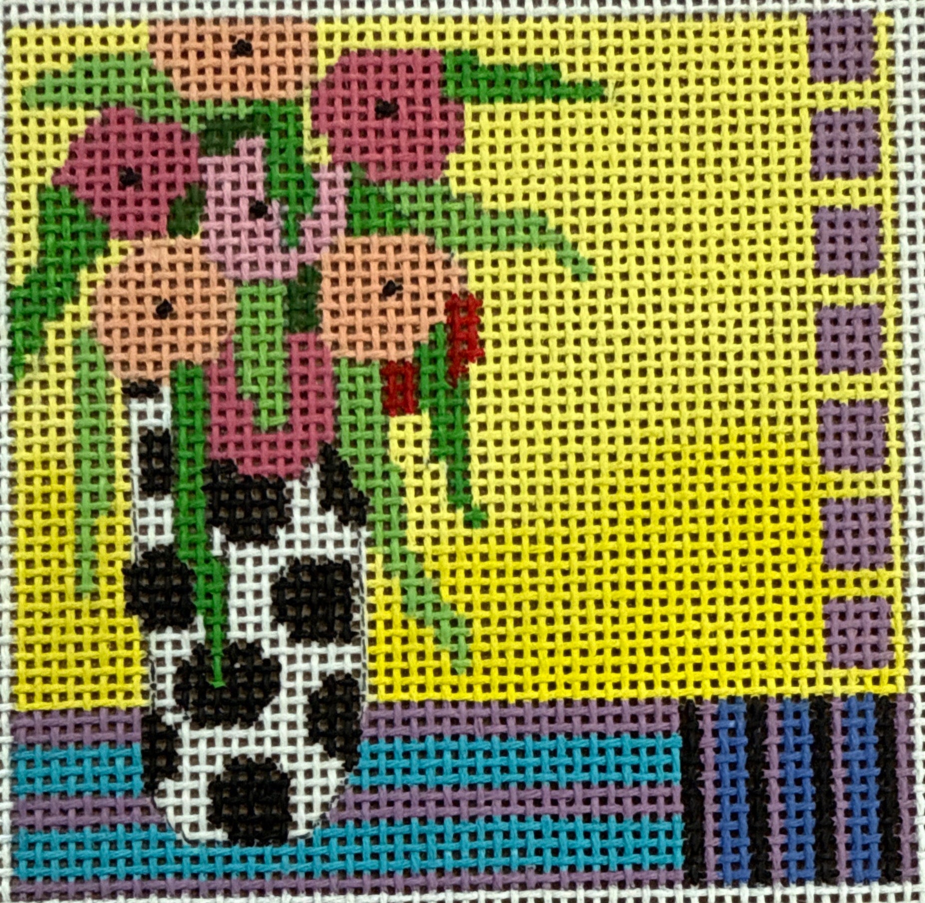 PM827 - Dot Vase