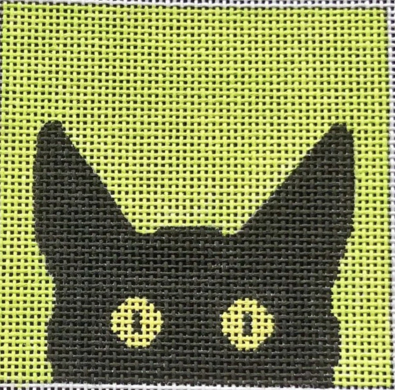 C102PE - Peeky Kitty
