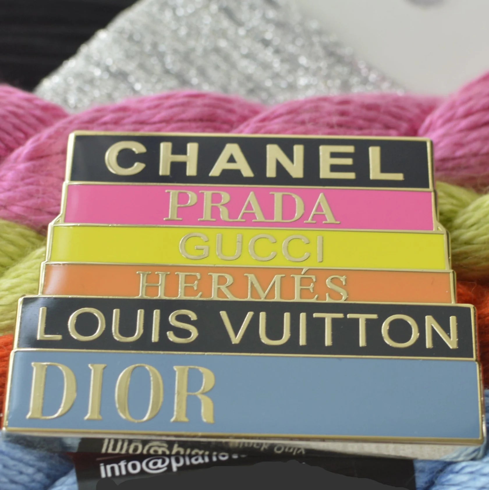 Designer Books Needle Minder