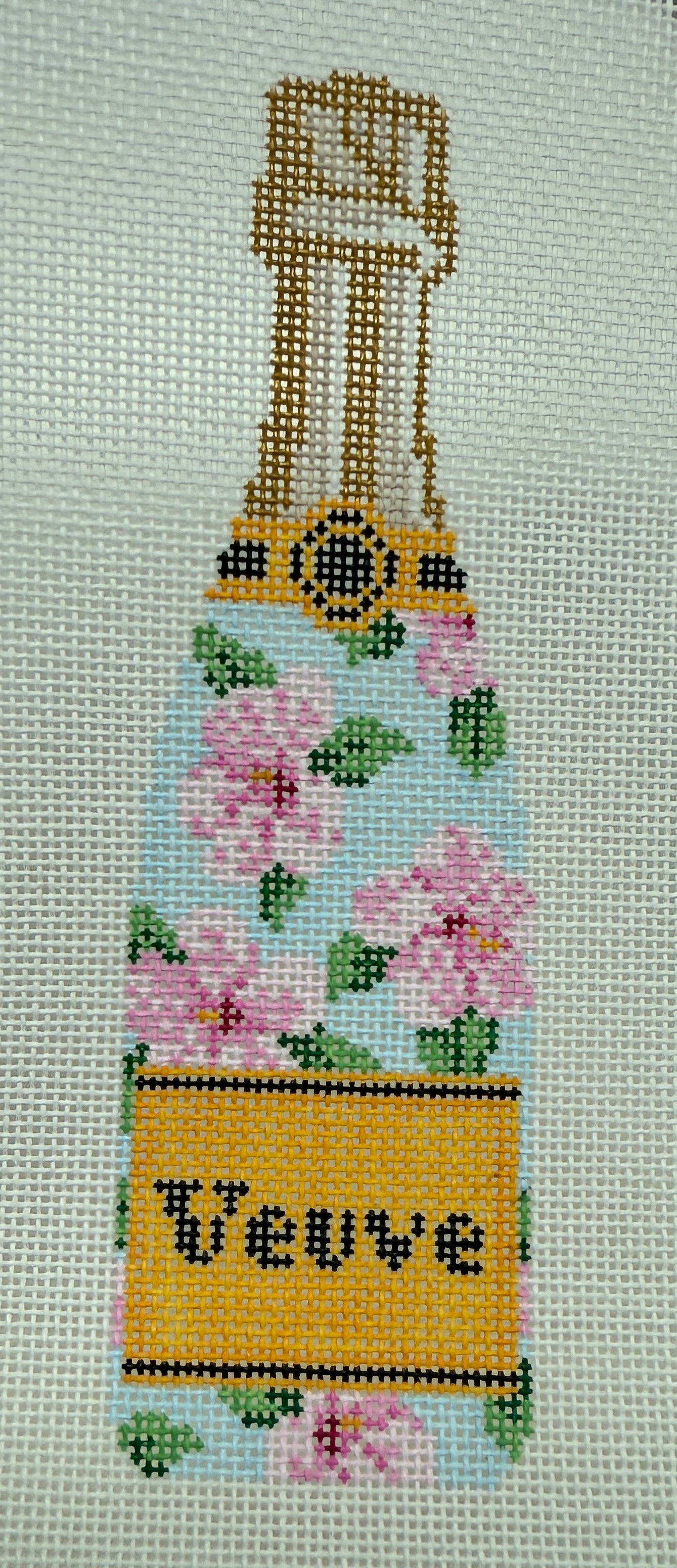 CLV004-HB - Hibiscus Champagne