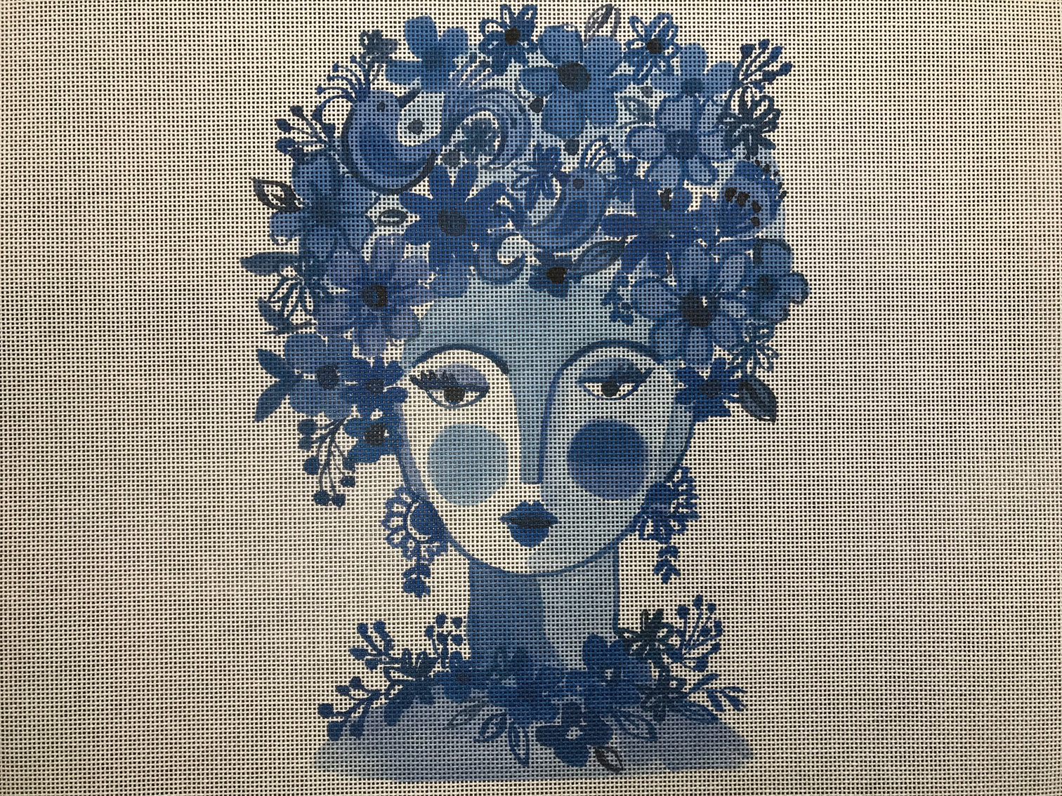 ECT925A - Head with Blue Flowers