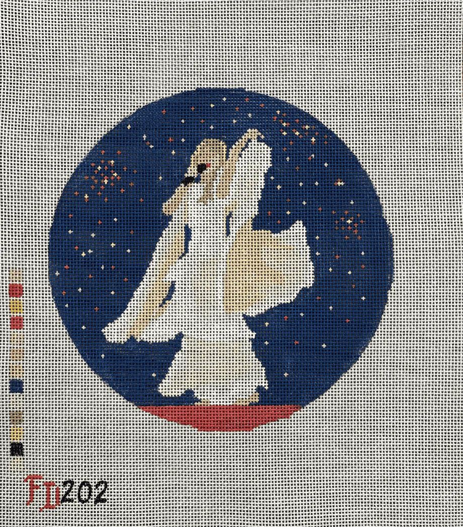 FD202 - Taylor in White
