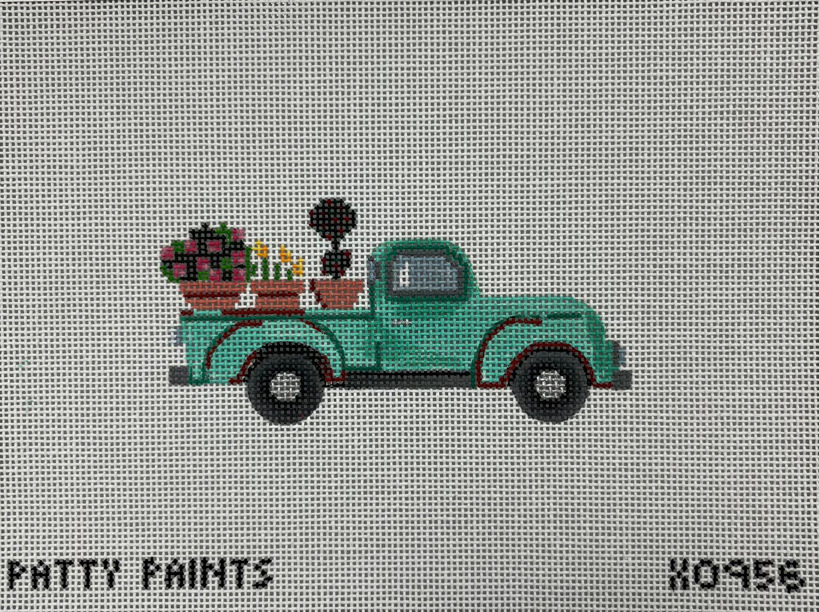 XO956 Teal Trunk w/Plants