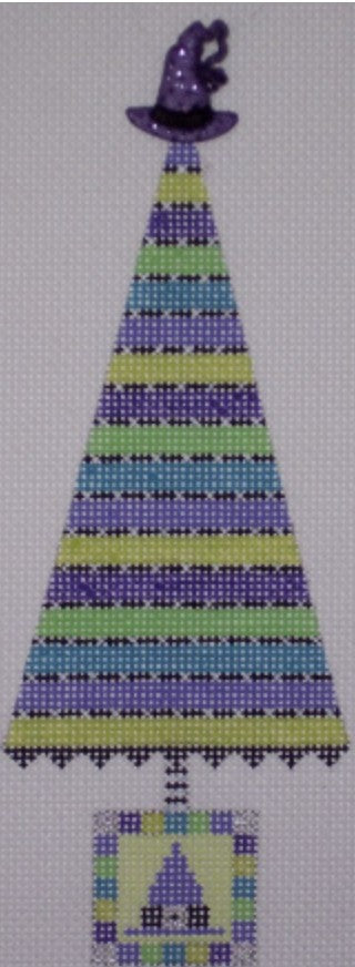 HW118B - Witch Hat Topiary