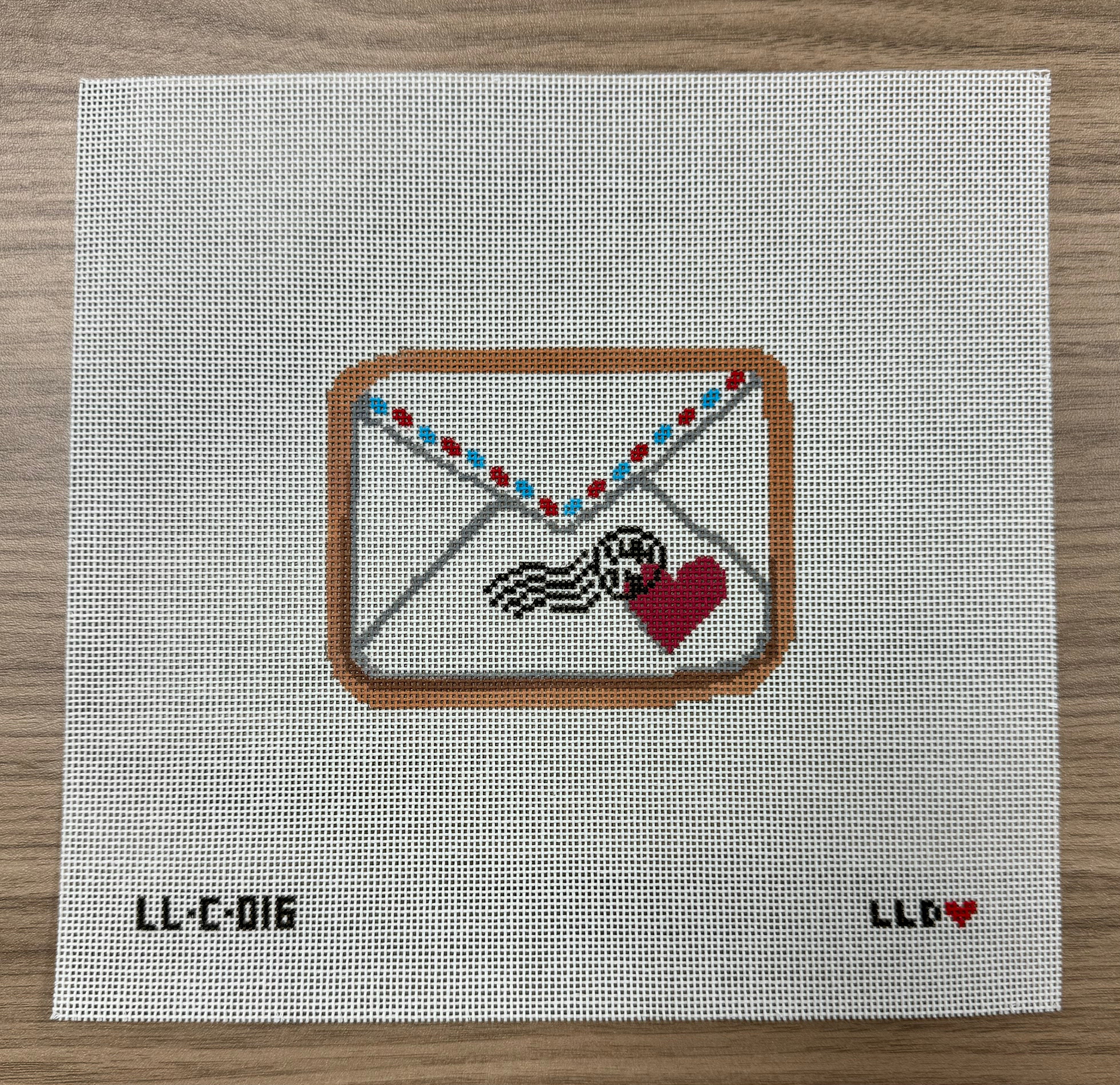 LL-C-016 Envelope Cookie w/ Stitch Guide