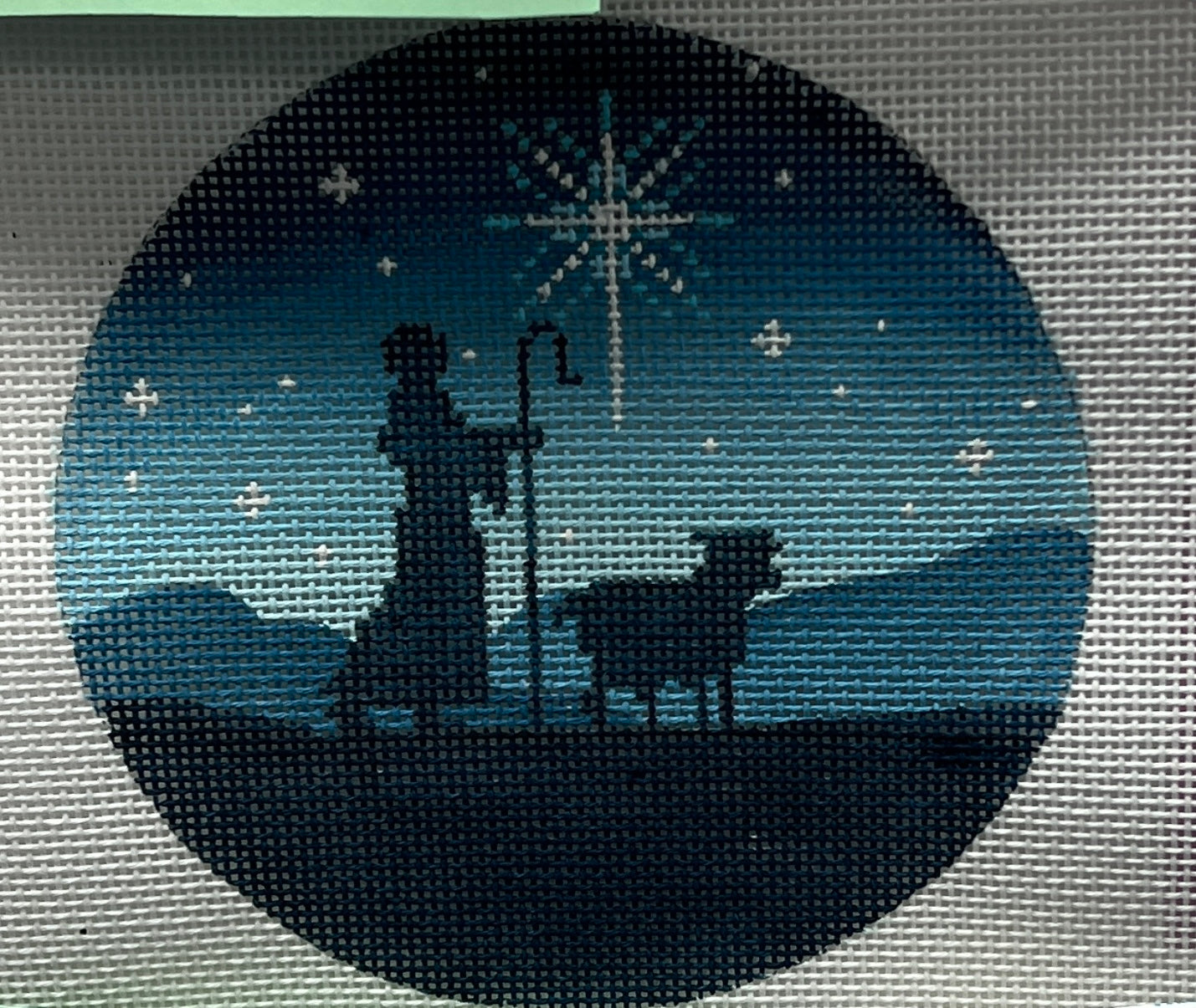 486 - Shepherd Ornament Round