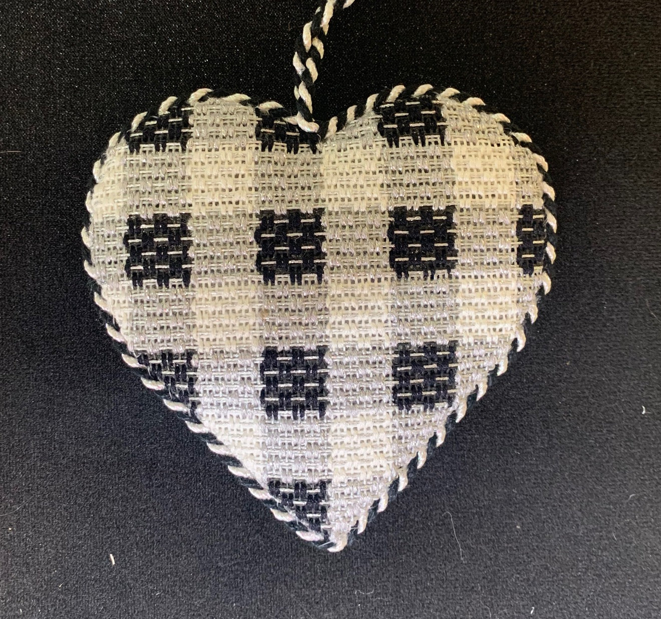 O-02 - Buffalo Check Heart