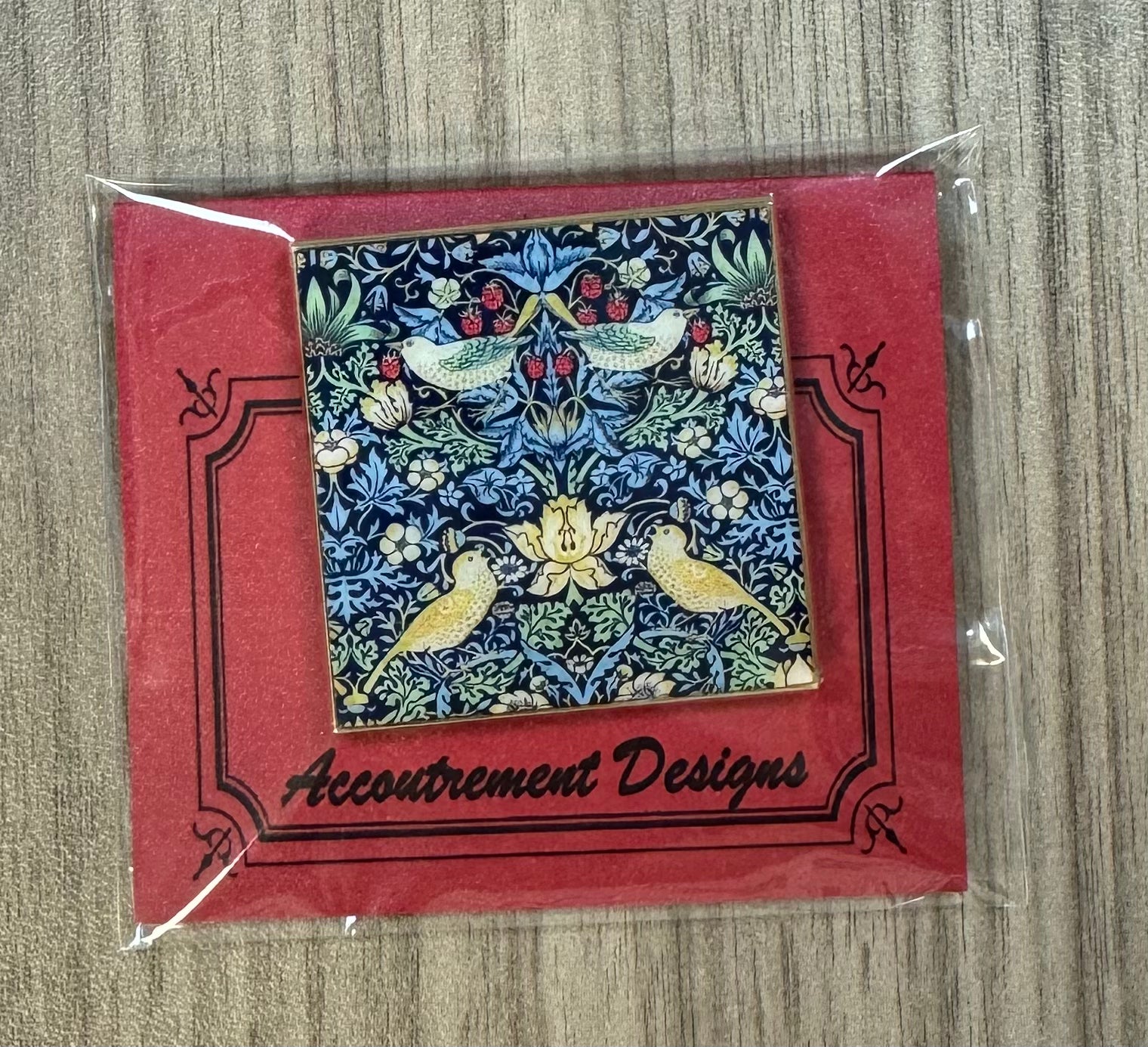 Wm Morris Strawberry Thief Needleminder