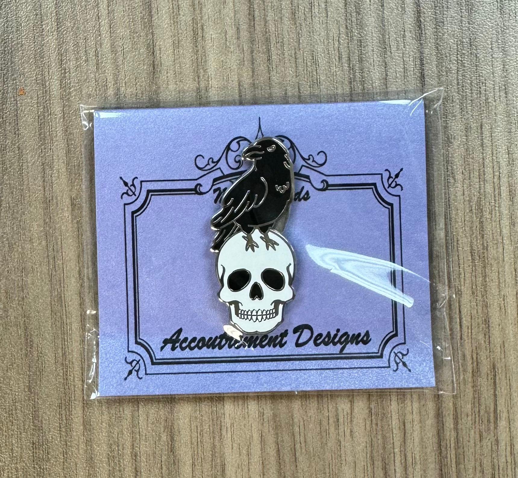 Raven/Skull Needleminder
