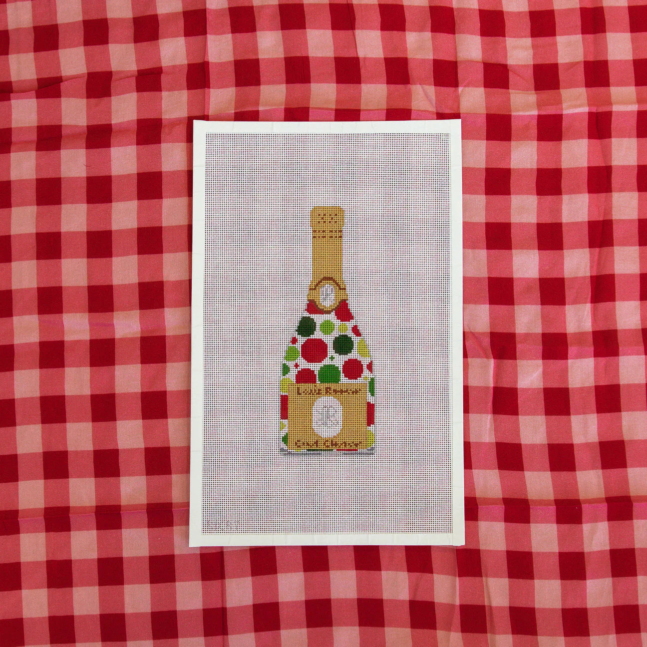 KICR7 - Champagne - Red Green Baubles