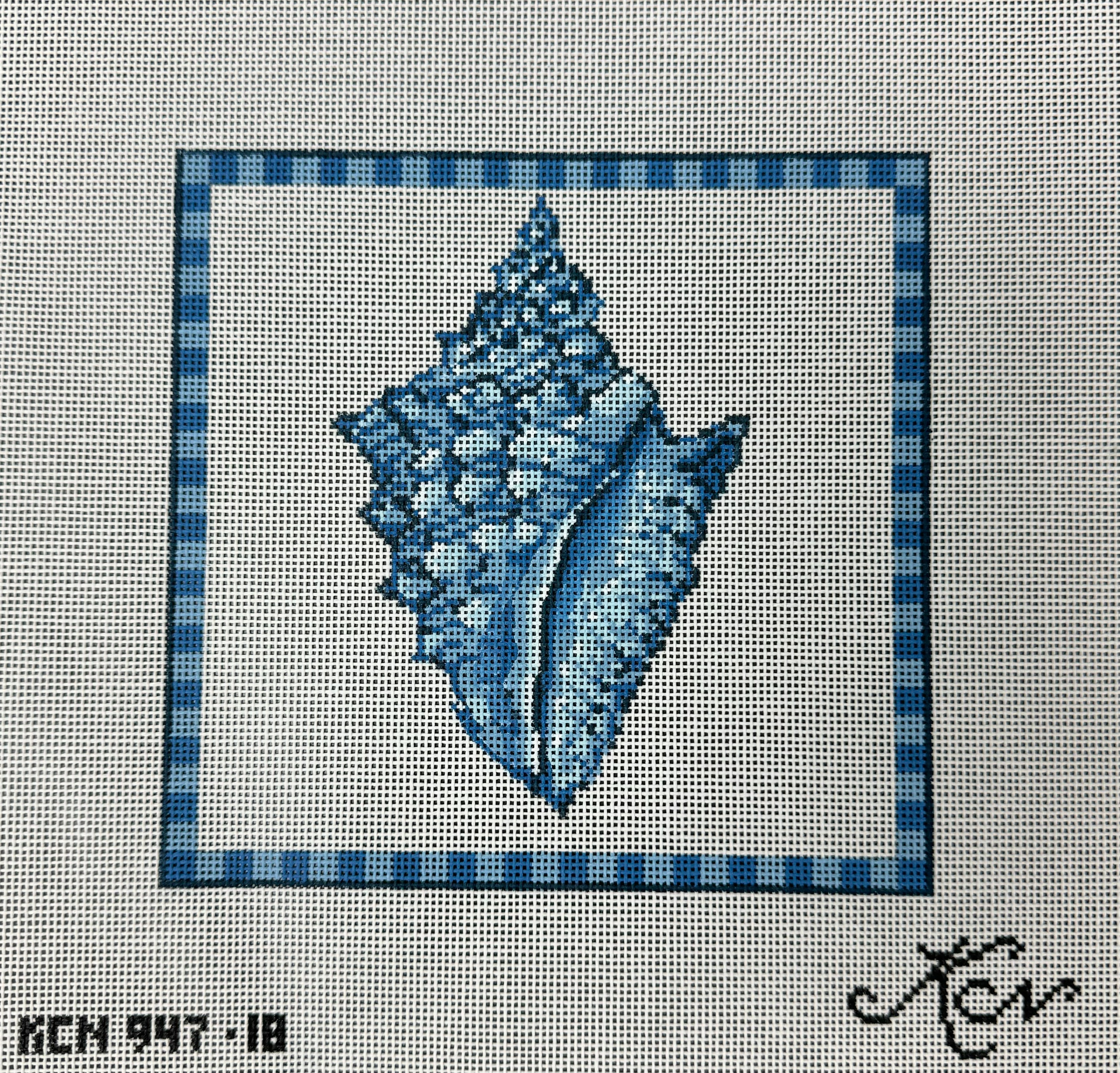 KCN947-18 Kelly Clark Conch Shell