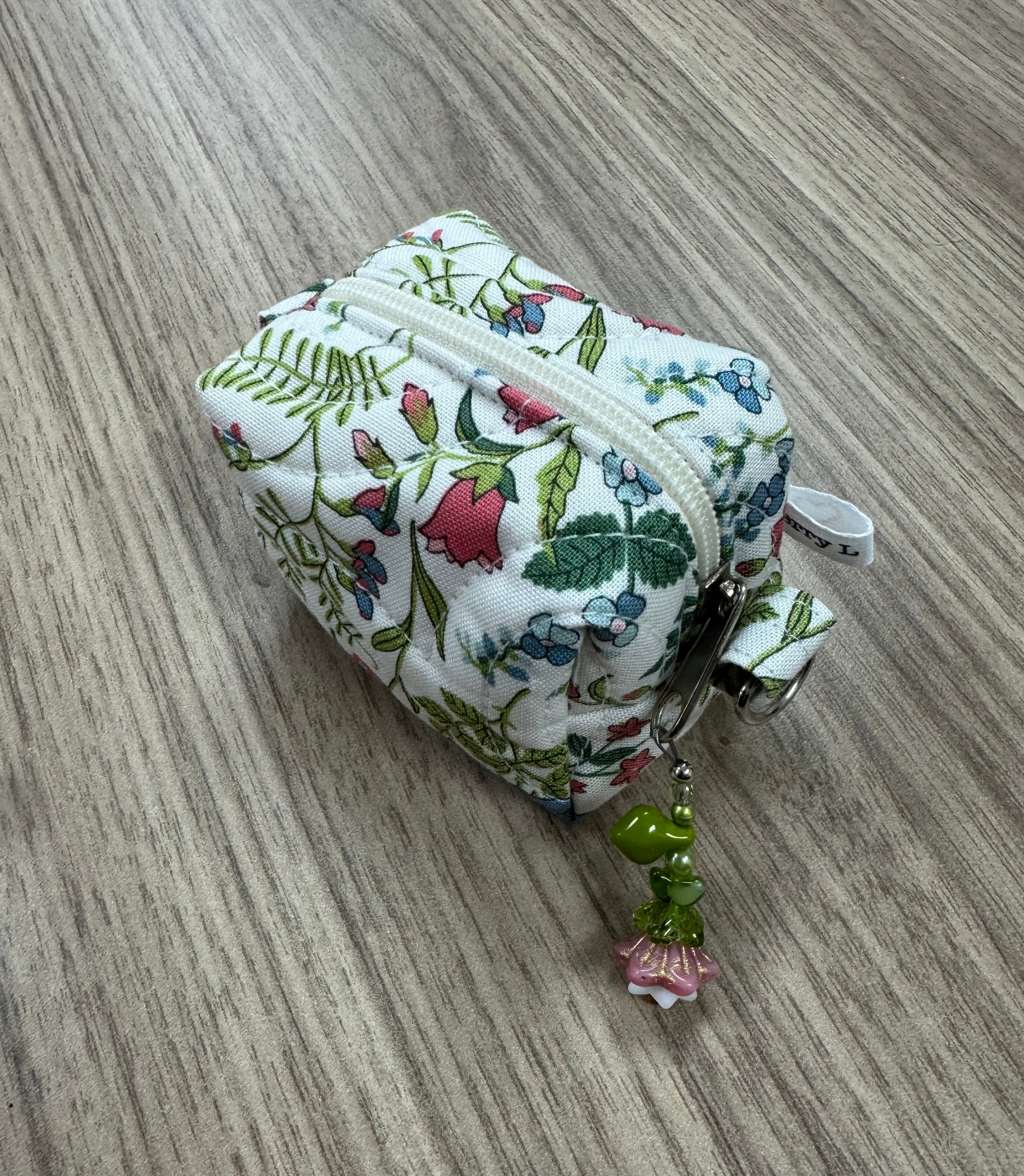 Merry L Zipper Pouches - Mini (additional color ways)