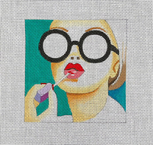 IN226 - Lipgloss Lady Insert