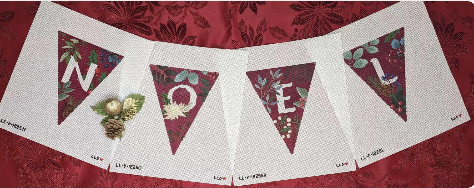 LL-BUN-1226A - Botanical Noel Garland - Red (4 canvases)