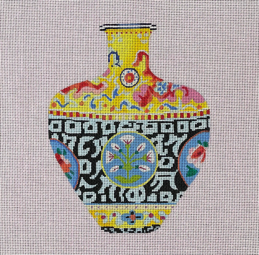 MC474 - Vase on Pink