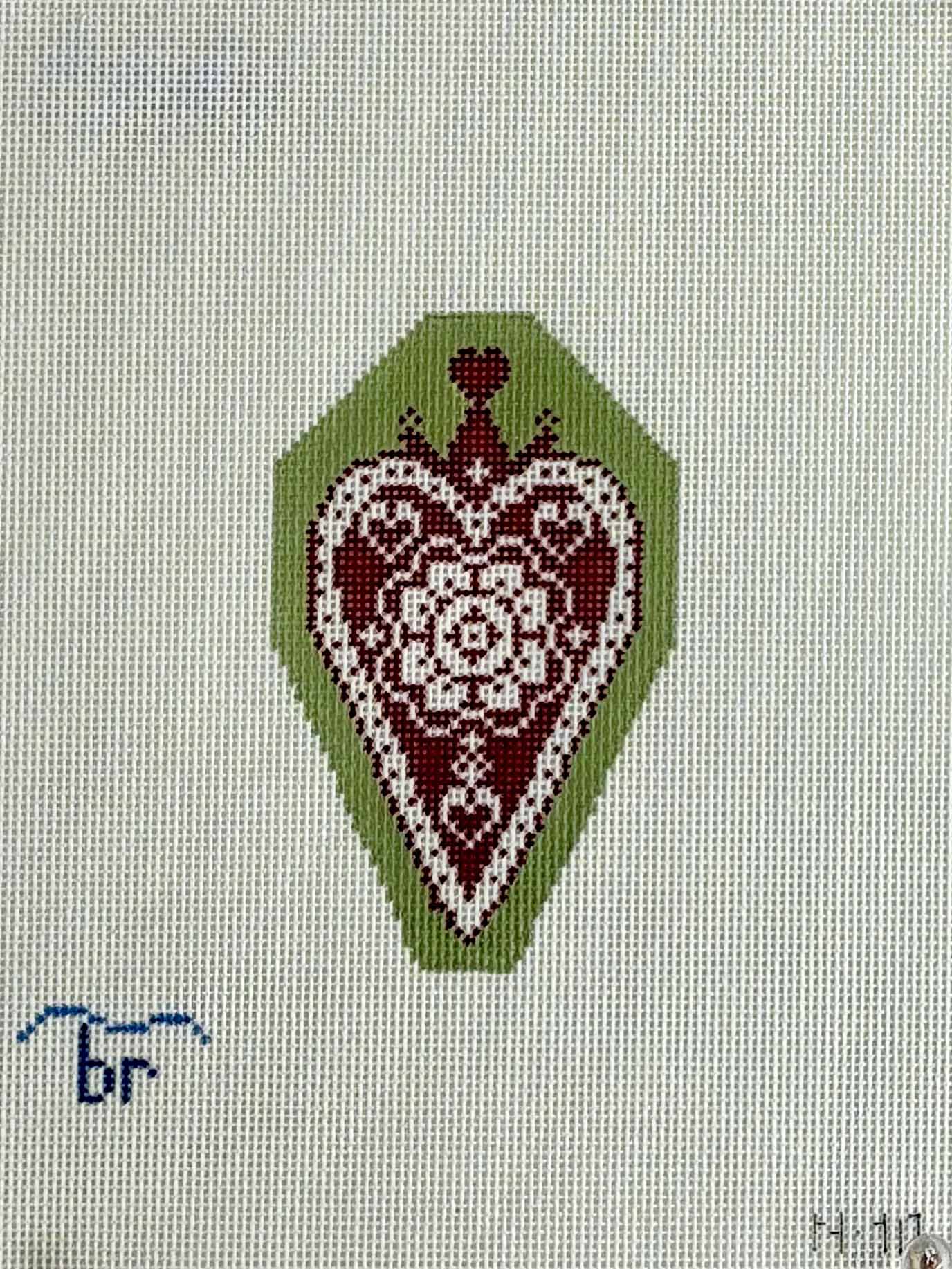 N10 - Crown My Heart Scissor Case