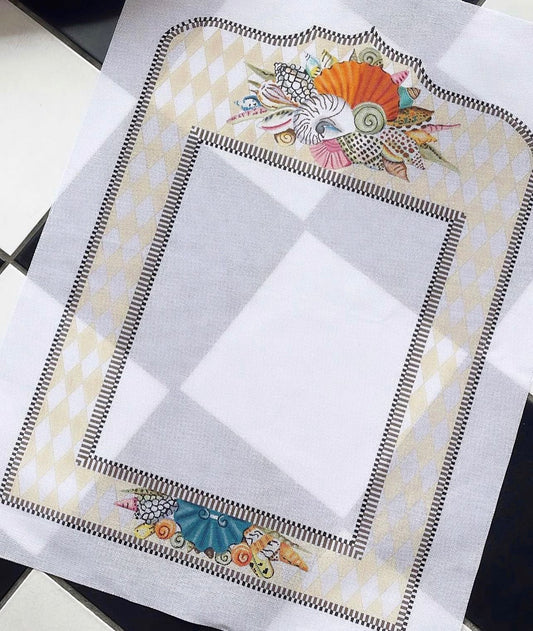 PF181 - Seashell Mirror Frame