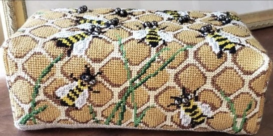 2540 - Bee Brick Cover