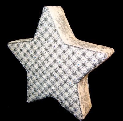 WG12358 - Jessie's Tree Topper Star - Gold