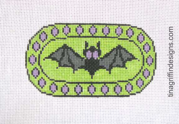 EMB-009 -  Halloween Bat