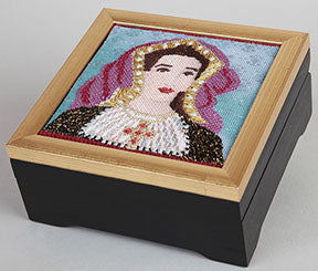 Square Box - Gold Frame Black Box