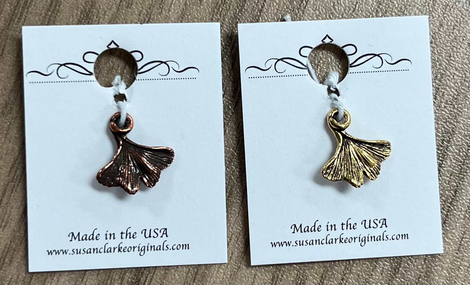 1369 - Ginko Leaf Charm