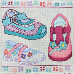 R744 - Little Girl's Shoes