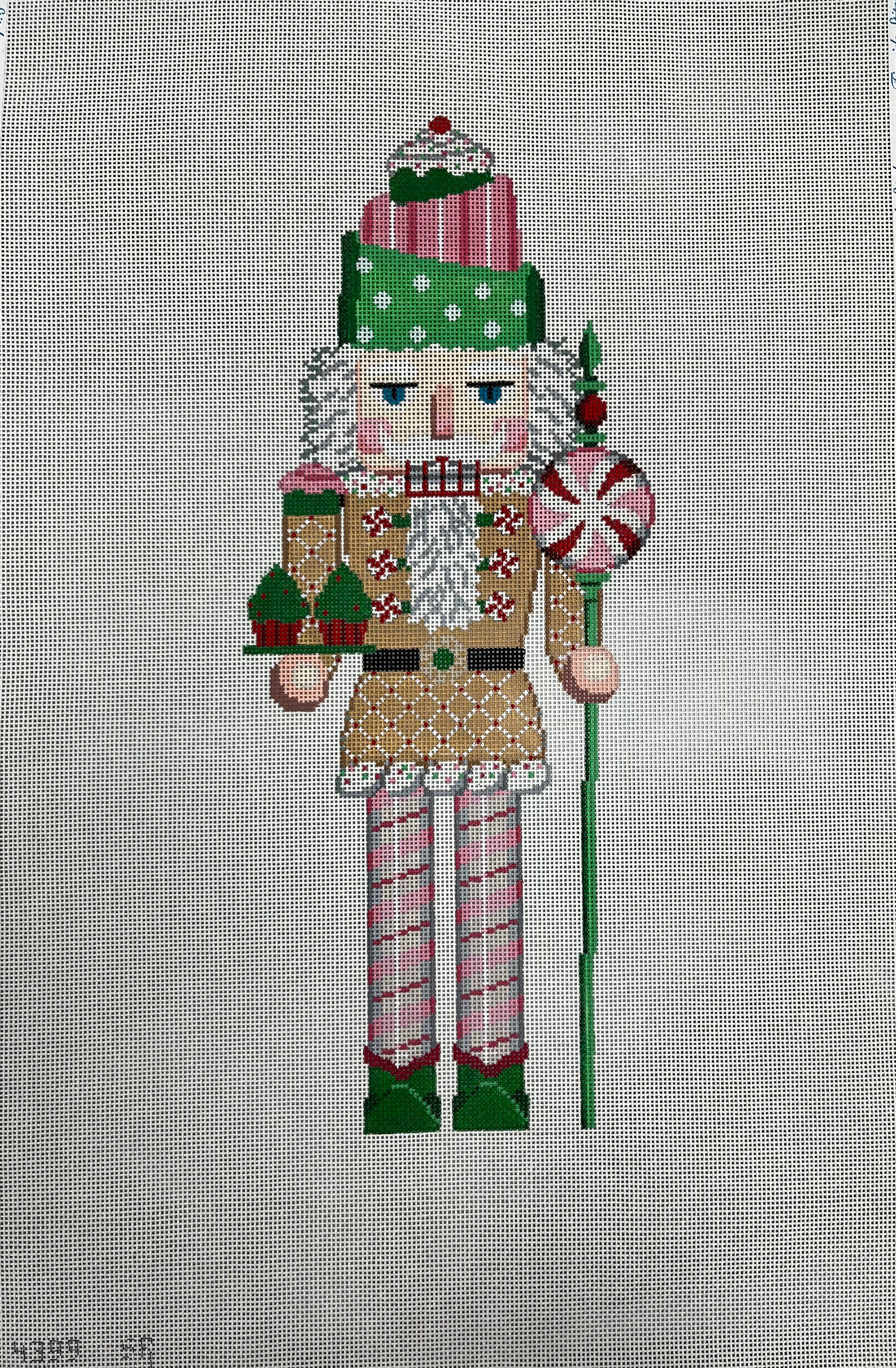 4399 - Cupcake Nutcracker