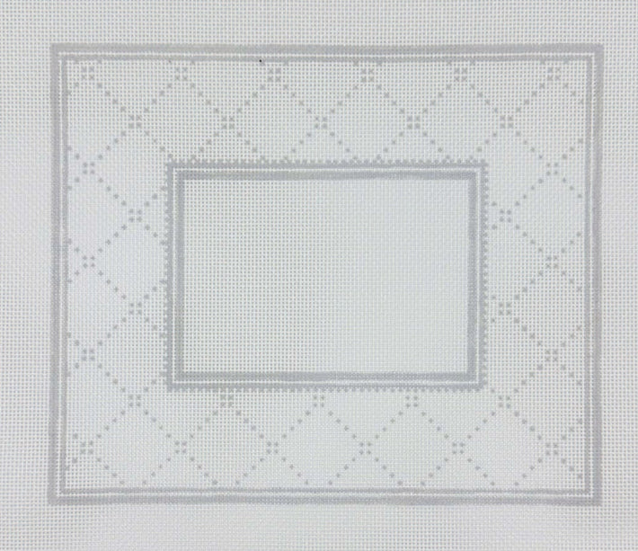 24-346 - White Trellis Frame