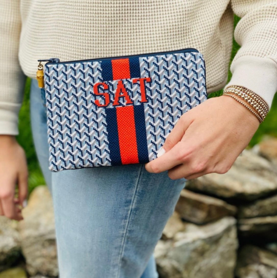 AF18 - Front/Back Y Pattern 6x9 Clutch