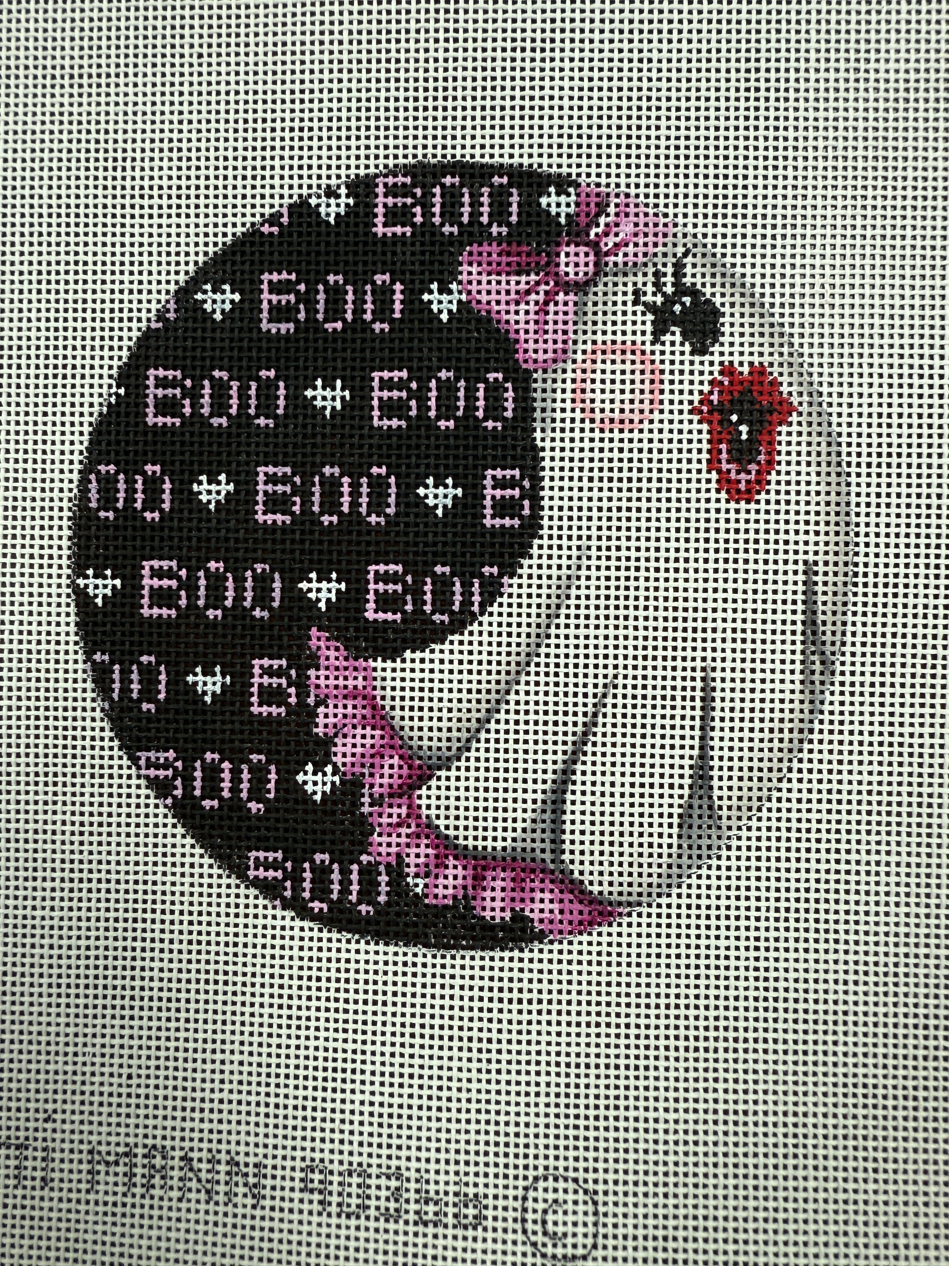 90366 -  Ornament, Cute Ghost and Hearts Round
