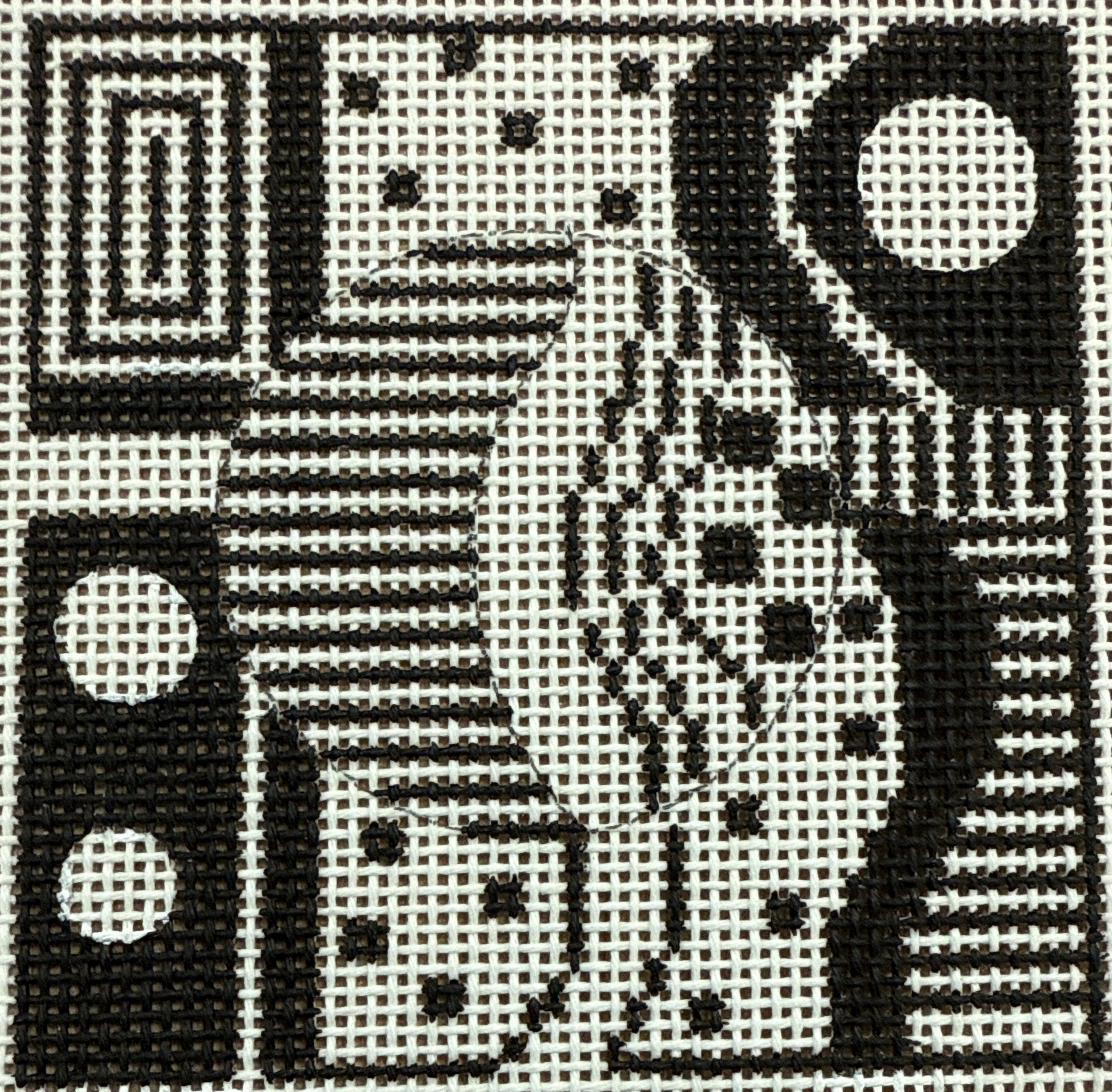 PM688 - Coaster Black and White