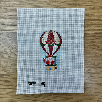 SR5839 - Hot Air Balloon Santa