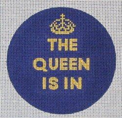 70493IN - The Queen Is In Ornament