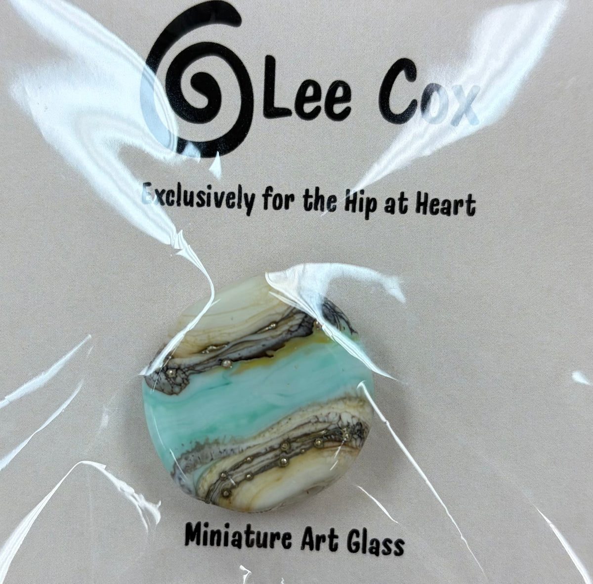 Swirly Beach Circle Glass Bead Needleminder