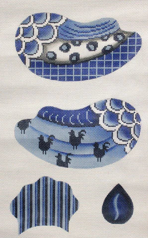 909 - Rooster, Blue/White "Robert"
