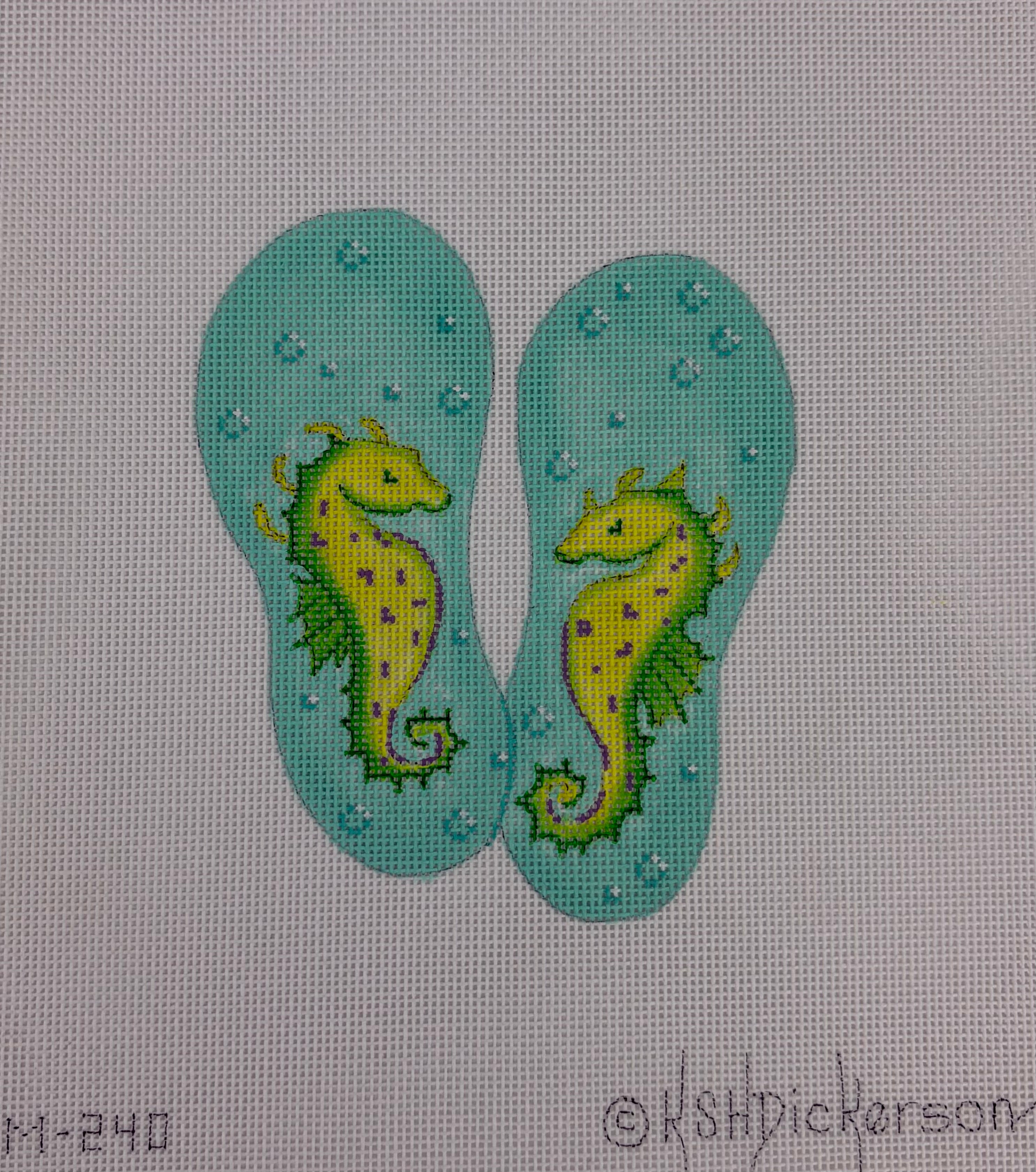 OM-240 - Mini Flip Flop – Seahorses with Bubbles
