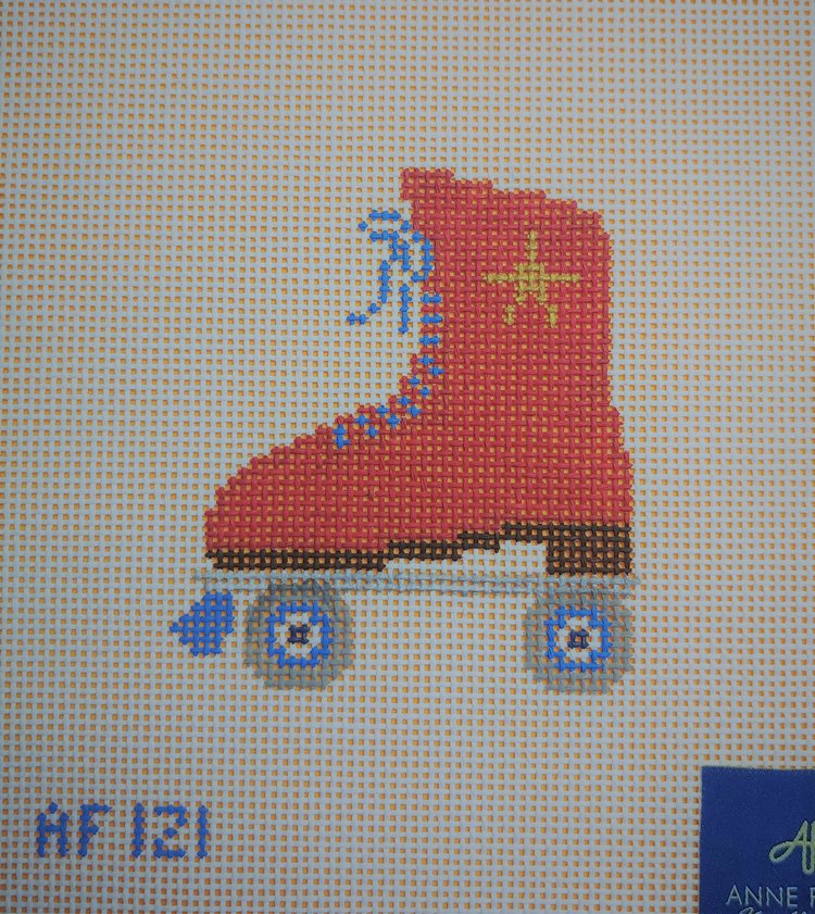 AF121 - Red Skate with Gold Star Ornament