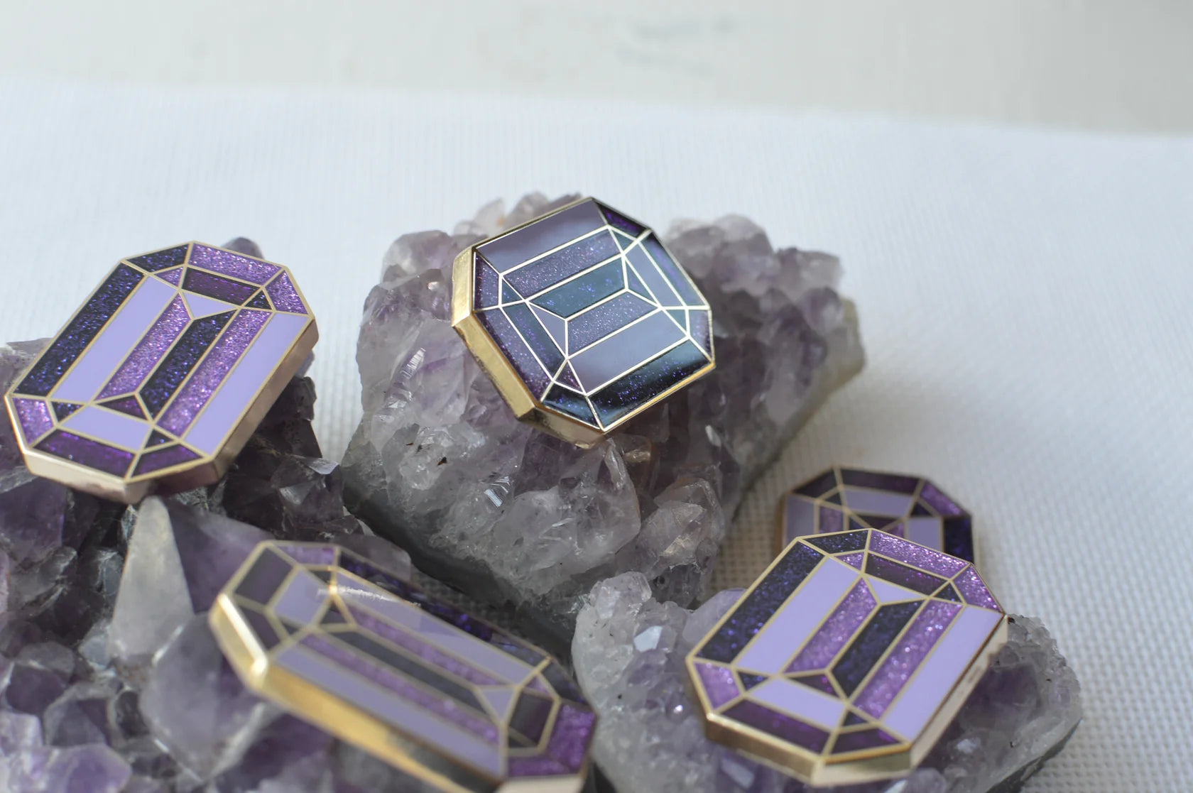 Amethyst "The Duchess" Needle Minder
