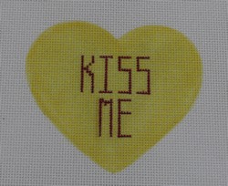 KK-CH100 -  Conversation Heart - Kiss Me on Yellow