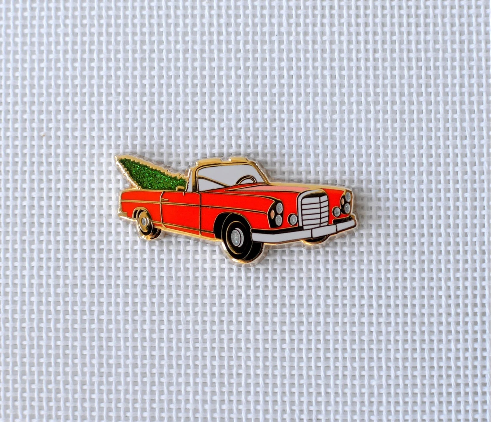 Holiday Convertible Needle Minder