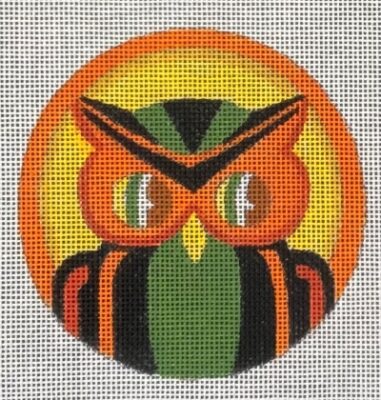 HO2304 -  Spooky Owl Round Ornament