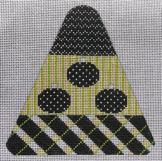 HW129D-BW - Candy Corn - Pumpkin Plaid - Black & White