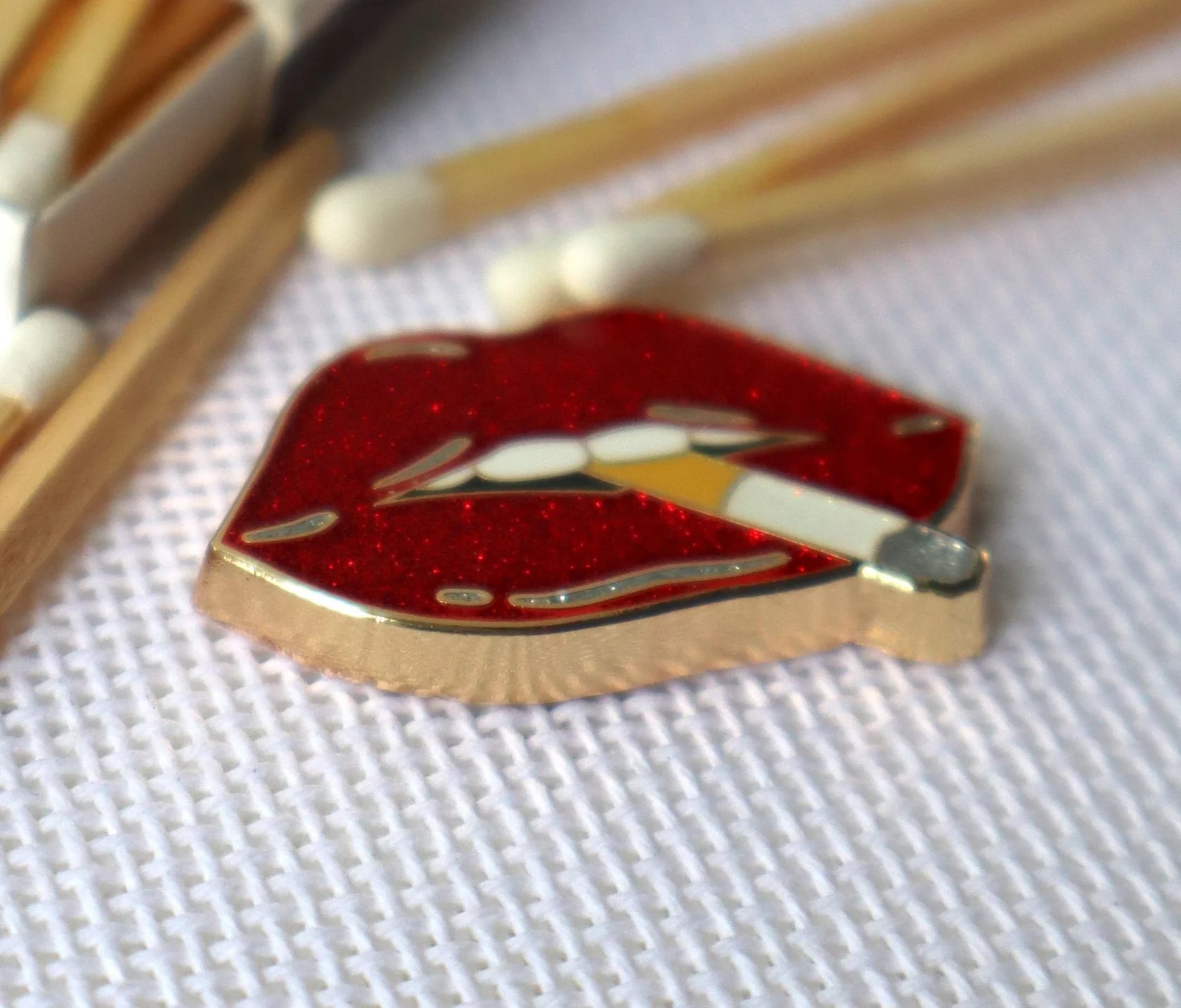 Hot Lips Needle Minder