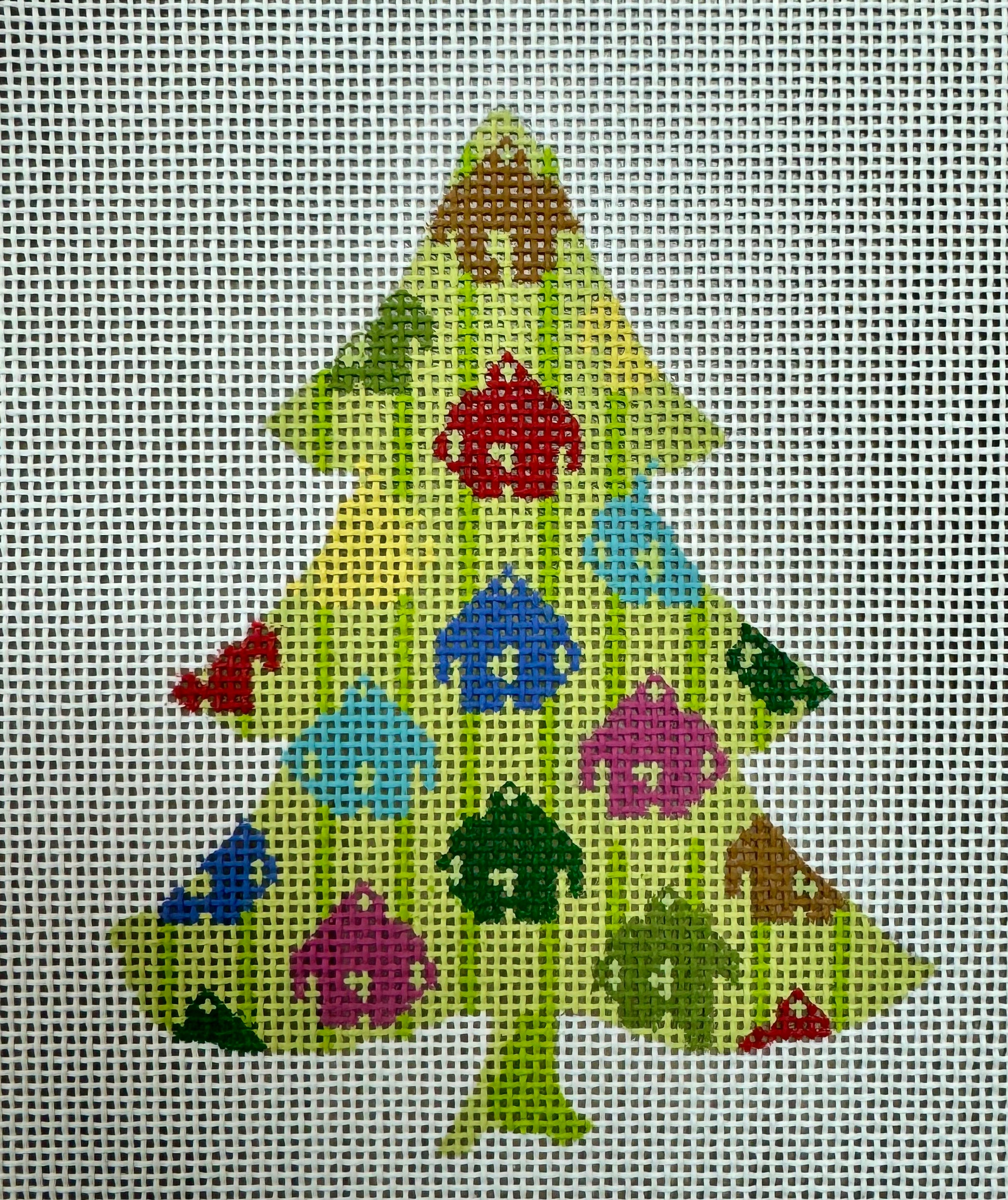 KCNT000-18 - Jingle Bells Tree and Stitch Guide