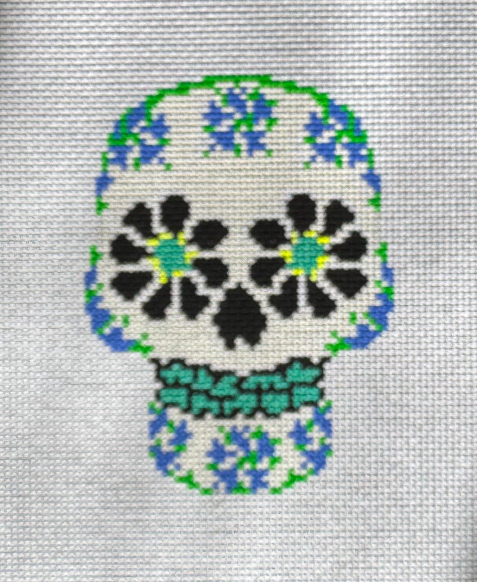A162 - Sugar Skull - blue and green