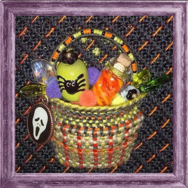 KCB03-18 - Tiny Halloween Tricks Basket Kit